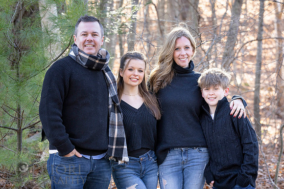 241124FinneganFamilyPOR-009