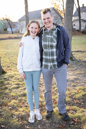 241114HenryFamilyPOR-4041