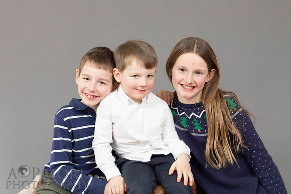 230212TurnbullFamilyPOR-096