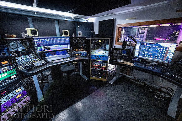 260707McCluskeyMusicStudioPOR-158