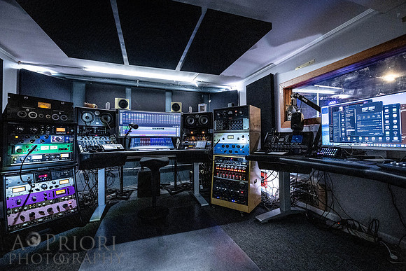260707McCluskeyMusicStudioPOR-164
