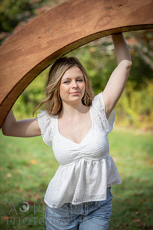 261004StellaFinneganSeniorPOR-079