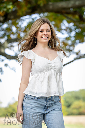 261004StellaFinneganSeniorPOR-024