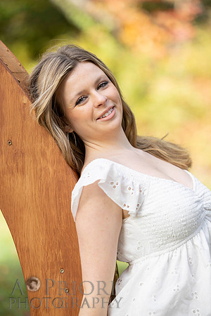 261004StellaFinneganSeniorPOR-076