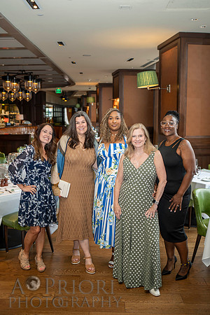 260913KMcDavidBookClubGroupPOR-032