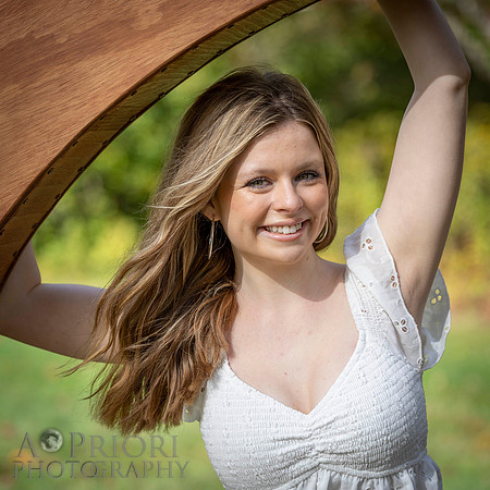 261004StellaFinneganSeniorPOR-087