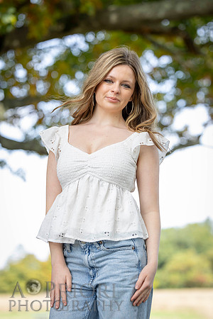 261004StellaFinneganSeniorPOR-026