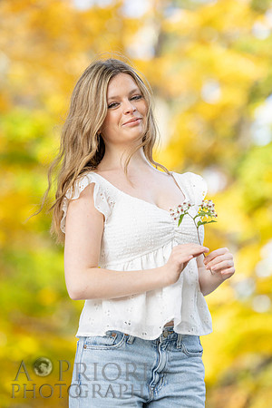 261004StellaFinneganSeniorPOR-042