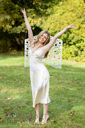 261004StellaFinneganSeniorPOR-149