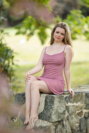 261004StellaFinneganSeniorPOR-284