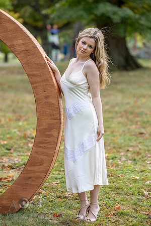 261004StellaFinneganSeniorPOR-120