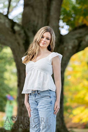 261004StellaFinneganSeniorPOR-006