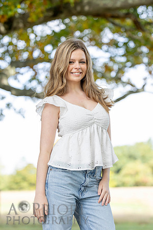 261004StellaFinneganSeniorPOR-027