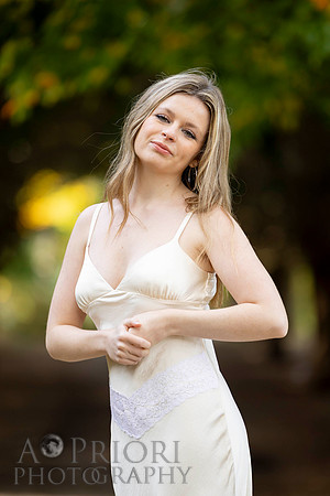 261004StellaFinneganSeniorPOR-211