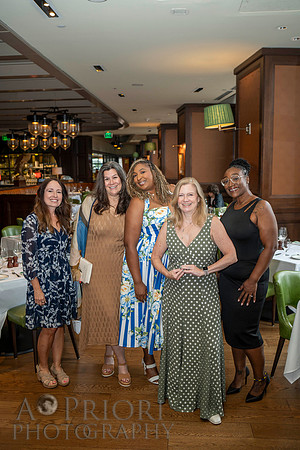 260913KMcDavidBookClubGroupPOR-034