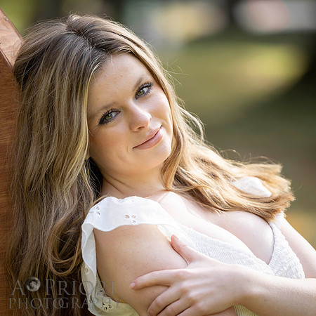 261004StellaFinneganSeniorPOR-108