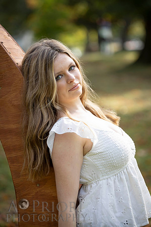 261004StellaFinneganSeniorPOR-090
