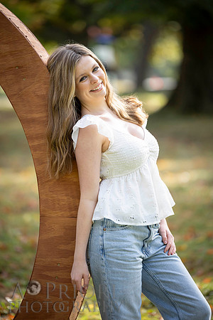 261004StellaFinneganSeniorPOR-101