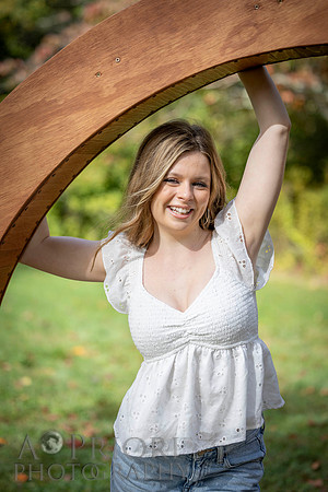 261004StellaFinneganSeniorPOR-081