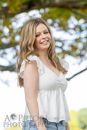 261004StellaFinneganSeniorPOR-032