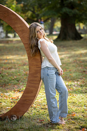 261004StellaFinneganSeniorPOR-095