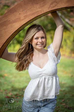 261004StellaFinneganSeniorPOR-086