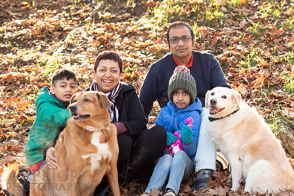 221119MukherjeeFamilyPOR-002