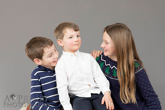 230212TurnbullFamilyPOR-101