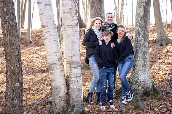 241124FinneganFamilyPOR-045