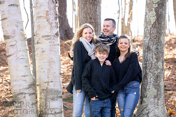 241124FinneganFamilyPOR-051