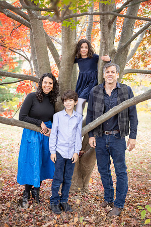 241102ElansaryFamilyPOR-082