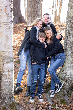241124FinneganFamilyPOR-055