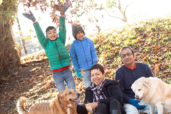 221119MukherjeeFamilyPOR-017-2