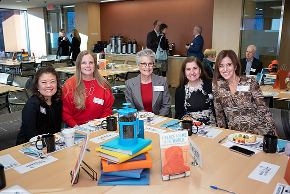 191113BRIBooksforBreakfastEVT-031
