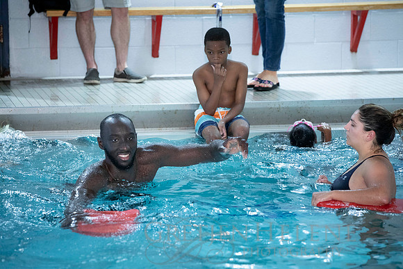 190925BGCTackoFallSwimVisitEVT-047