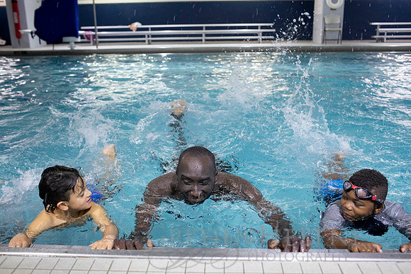 190925BGCTackoFallSwimVisitEVT-080