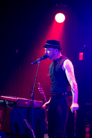 180913ARTBorrowedCashPER-097