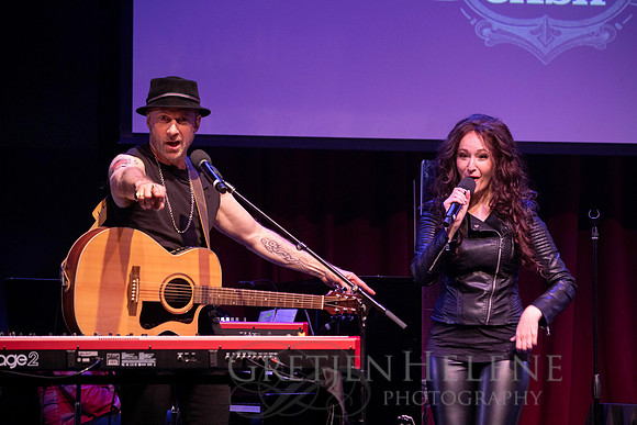 180913ARTBorrowedCashPER-126