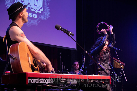 180913ARTBorrowedCashPER-128
