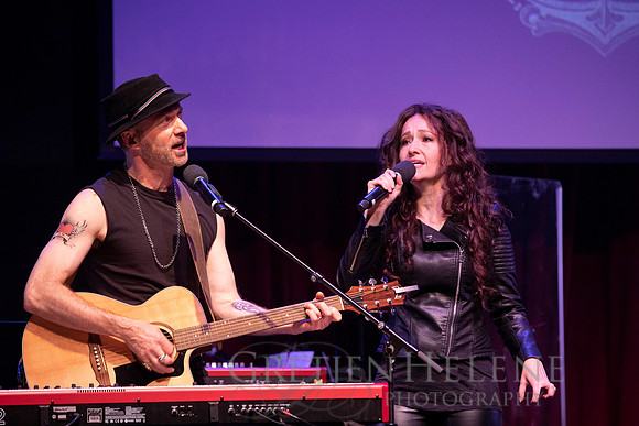 180913ARTBorrowedCashPER-125