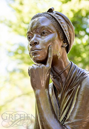 190508UMAPhyllisWheatleyStatuePOR-7476-Edit-2