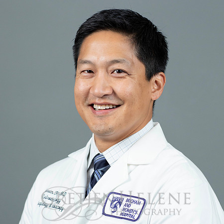 181012BWHPhysicianPortraitsPOR-029