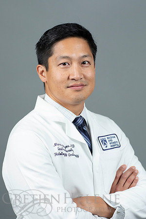 181012BWHPhysicianPortraitsPOR-027