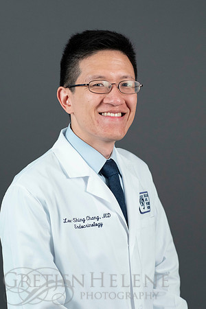 181017BWHPhysicianPortraitsPOR-230