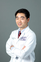 181012BWHPhysicianPortraitsPOR-223