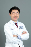 181012BWHPhysicianPortraitsPOR-217-2
