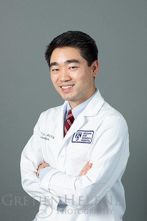 181012BWHPhysicianPortraitsPOR-225