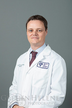 181012BWHPhysicianPortraitsPOR-268