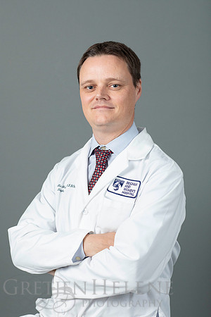 181012BWHPhysicianPortraitsPOR-265