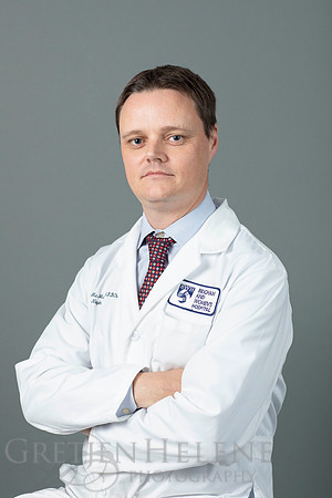 181012BWHPhysicianPortraitsPOR-264